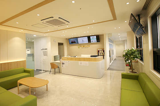 Mediplus Dental Clinic