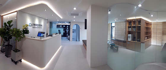 Eunpyeong Hopeful Ophthalmology Clinic