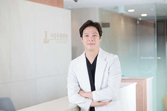 議員李承佑