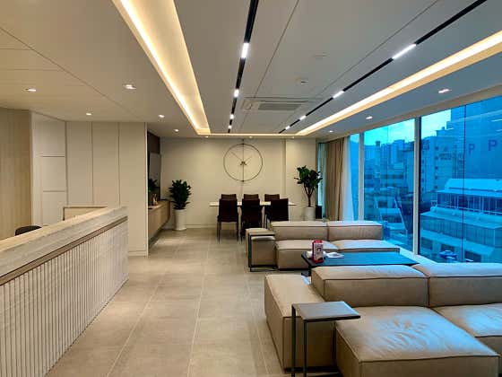 Gises Plastic Surgery Clinic, Busan Seomyeon Station