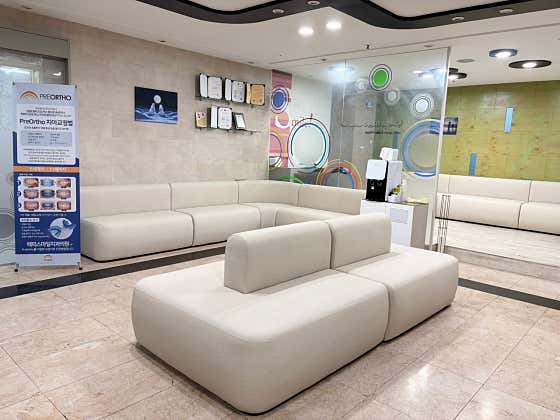 Happy Smile Dental Clinic