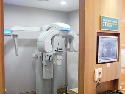모아치과의원
