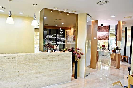 Yonsei Plus Dental Clinic