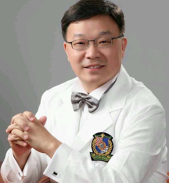 Bestwell Kim Jin-wang Plastic Surgery Clinic
