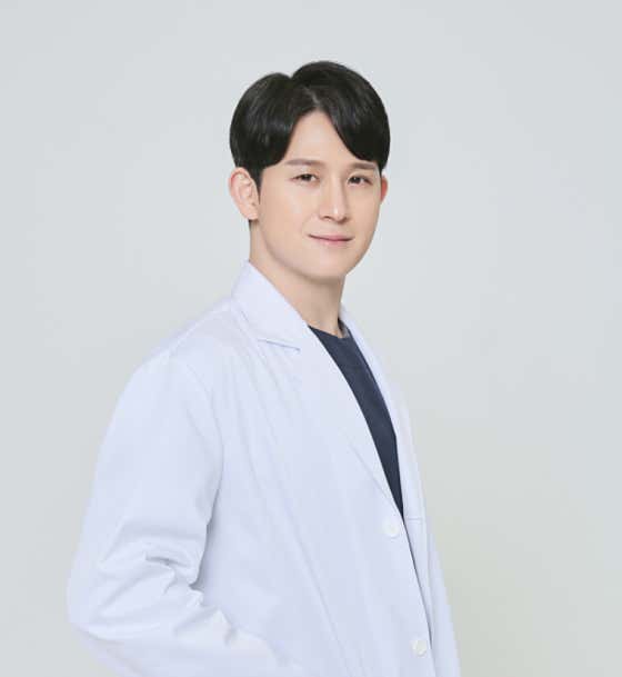 World All Wisdom Tooth Dental Clinic