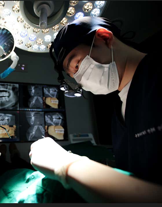 Bongdam Top Dental Clinic