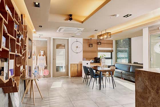 Huhan Clinic Changwon Branch
