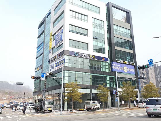 Yesan Bright Eye Clinic