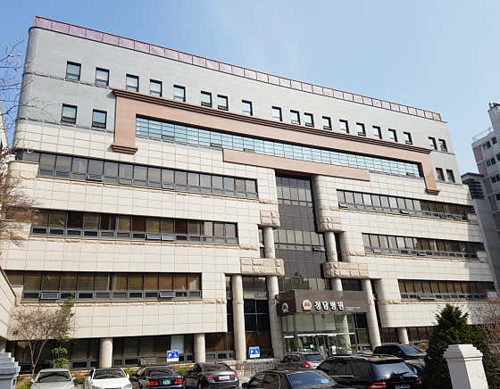 Cheongdam Hospital
